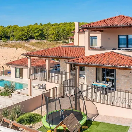 Wave * Свети-Филип-и-Яков