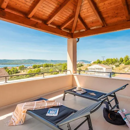 Wave Sveti Filip i Jakov